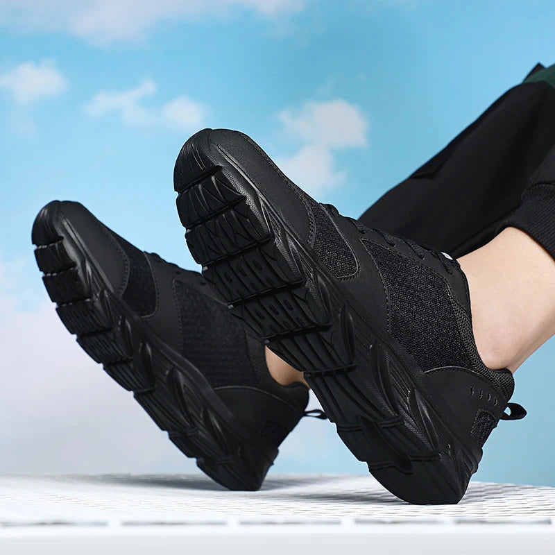 2026 summer new breathable mesh shoes men's outdoor non-slip walking shoes comfortable mesh casual sports shoes men 35-45