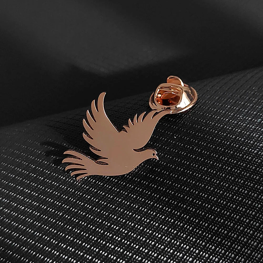 Fashionable stainless steel flying bird series brooch, decorative men's shirt lapel pin, party first choice badge