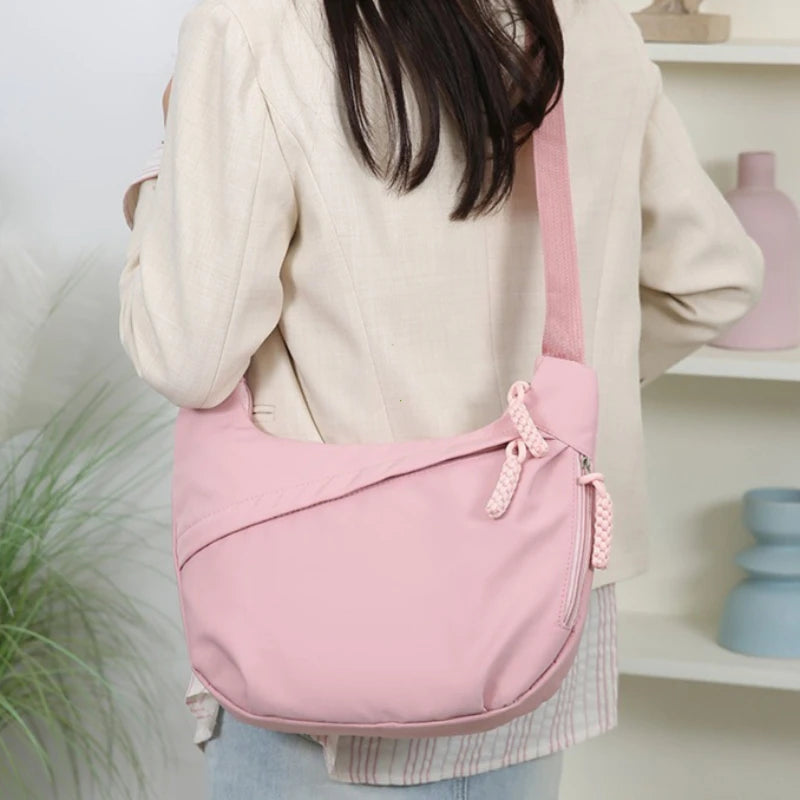 UrbanFlow™ Crossbody Bag 💕👜 — Sleek, Spacious & Effortless