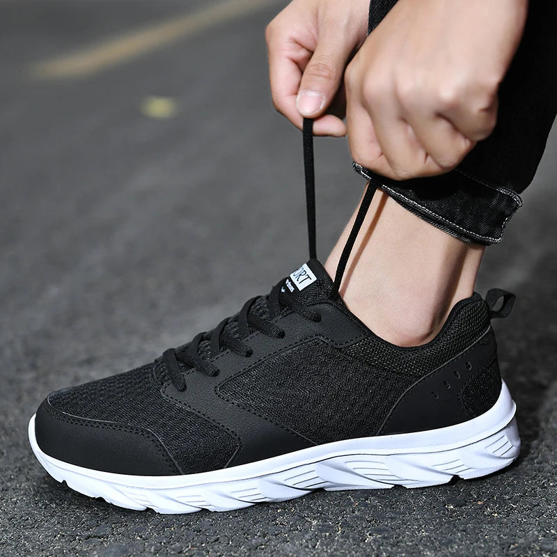 2026 summer new breathable mesh shoes men's outdoor non-slip walking shoes comfortable mesh casual sports shoes men 35-45